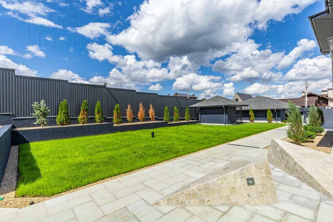 2-этажный коттедж 460 м² без отделки