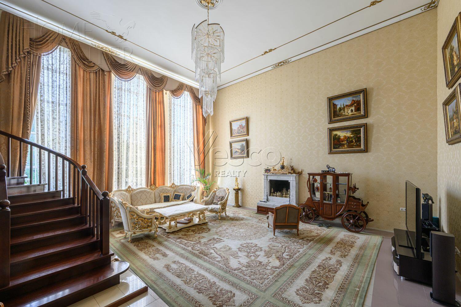 2-этажный коттедж 1 250 м² с отделкой