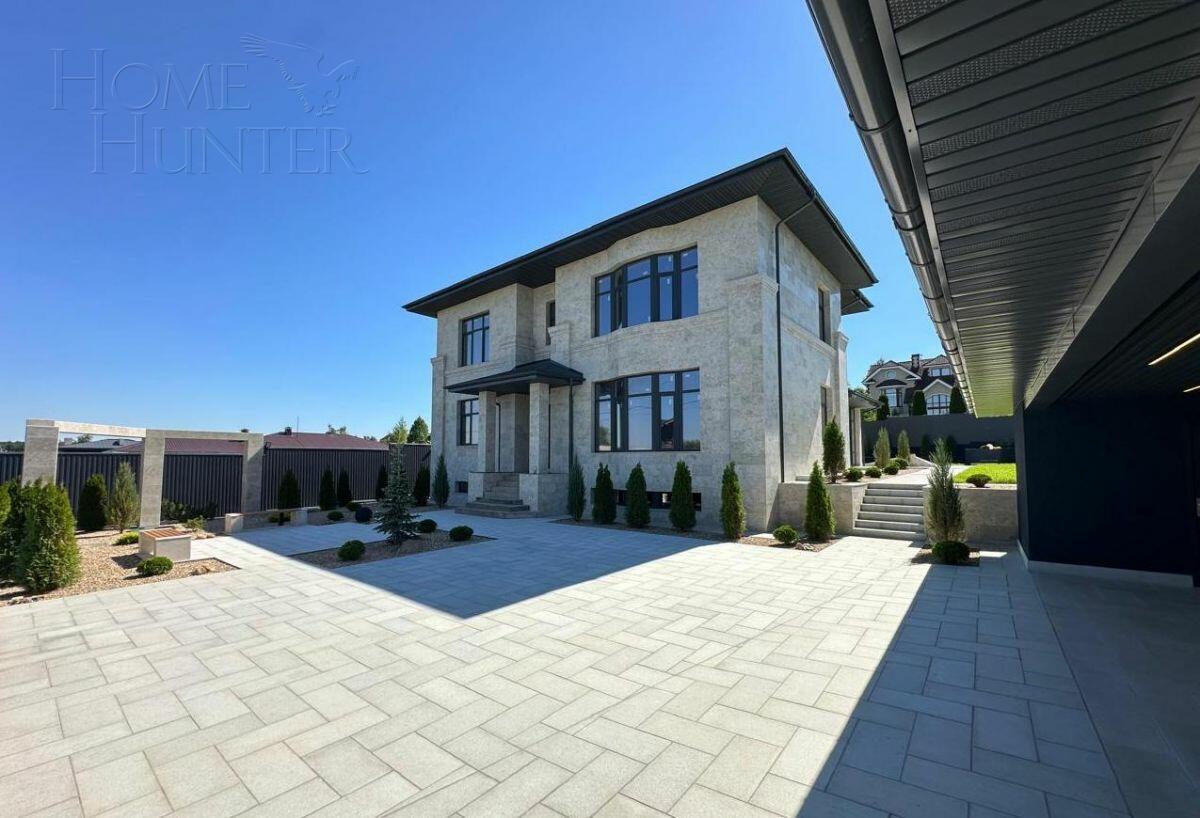 2-этажный коттедж 460 м² без отделки