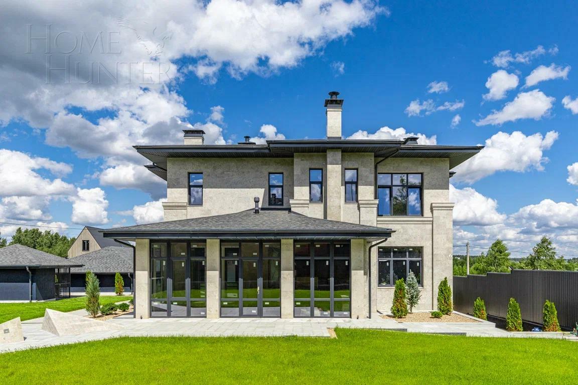 2-этажный коттедж 460 м² без отделки