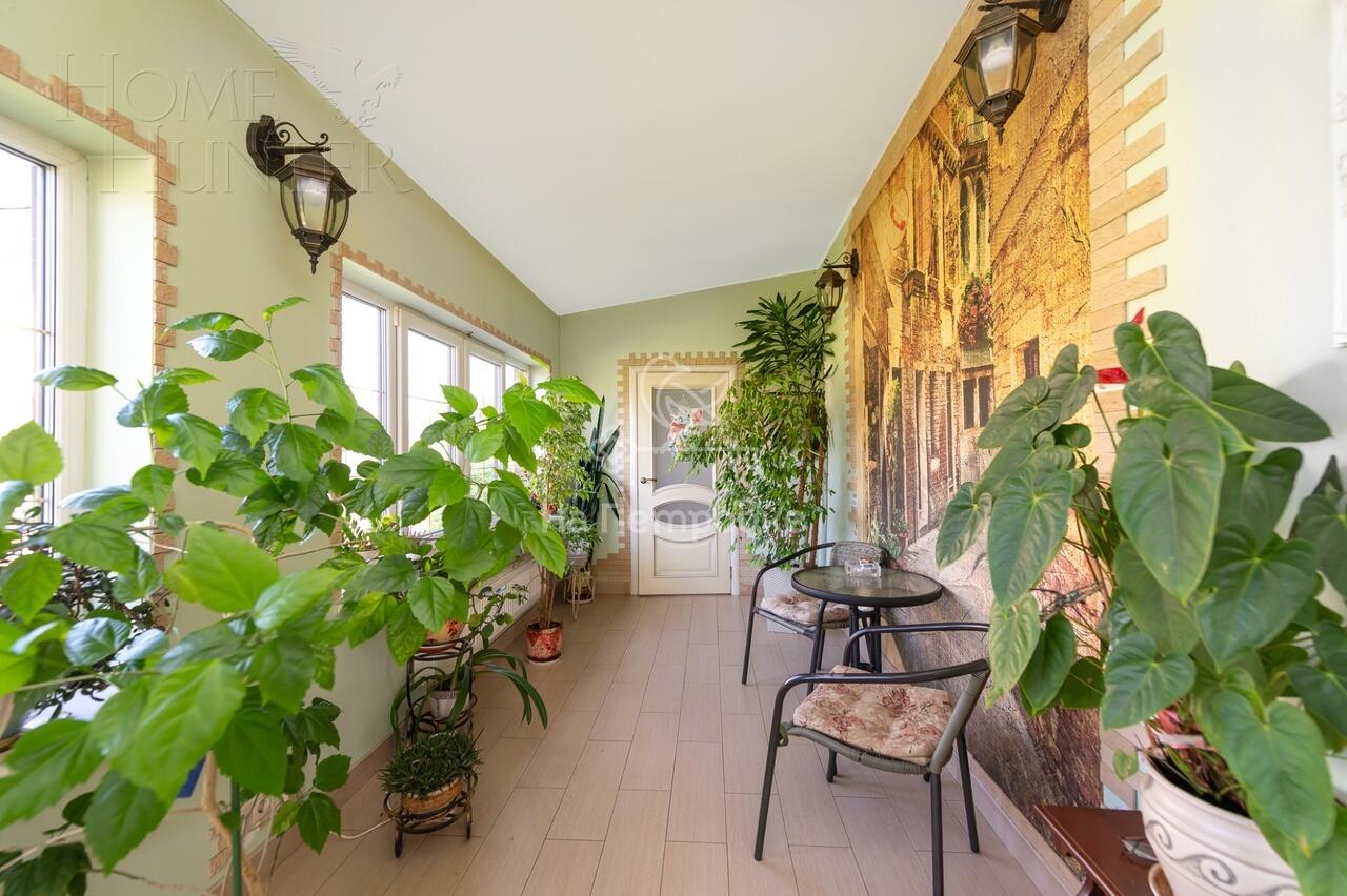 3-этажный коттедж 422 м² с отделкой