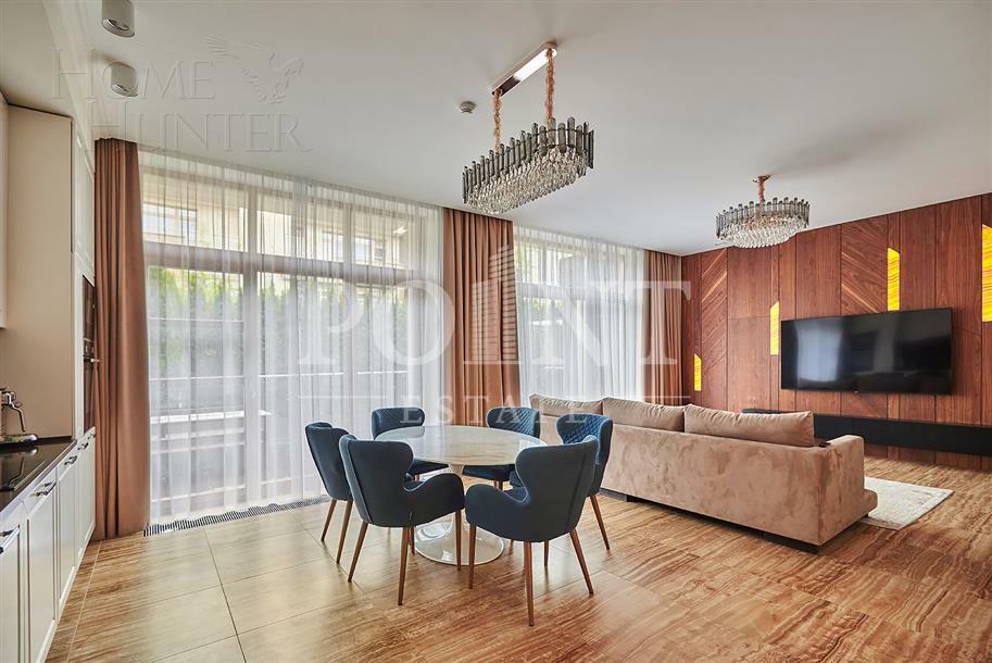 3-этажный таунхаус 264 м² с отделкой