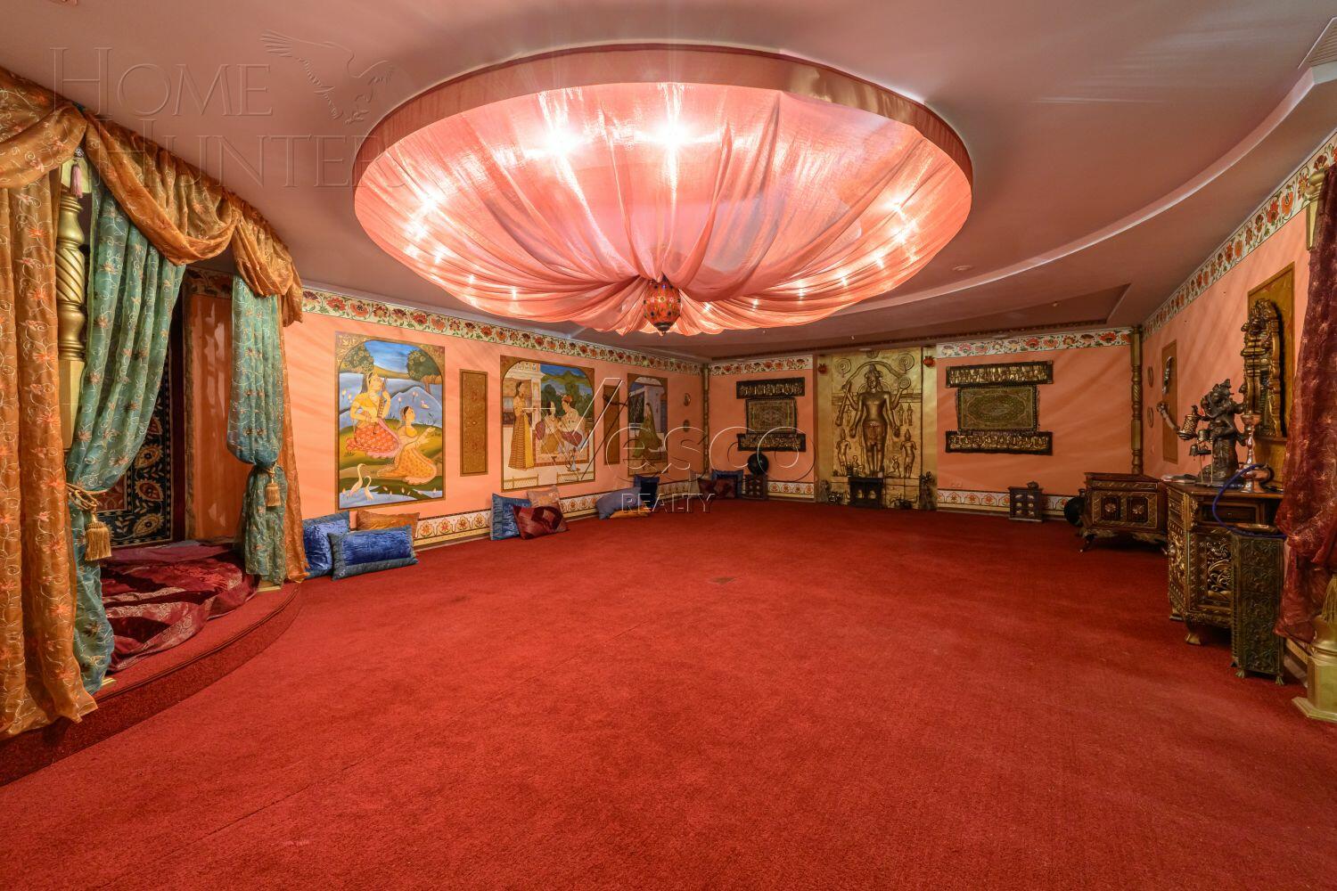 2-этажный коттедж 1 250 м² с отделкой