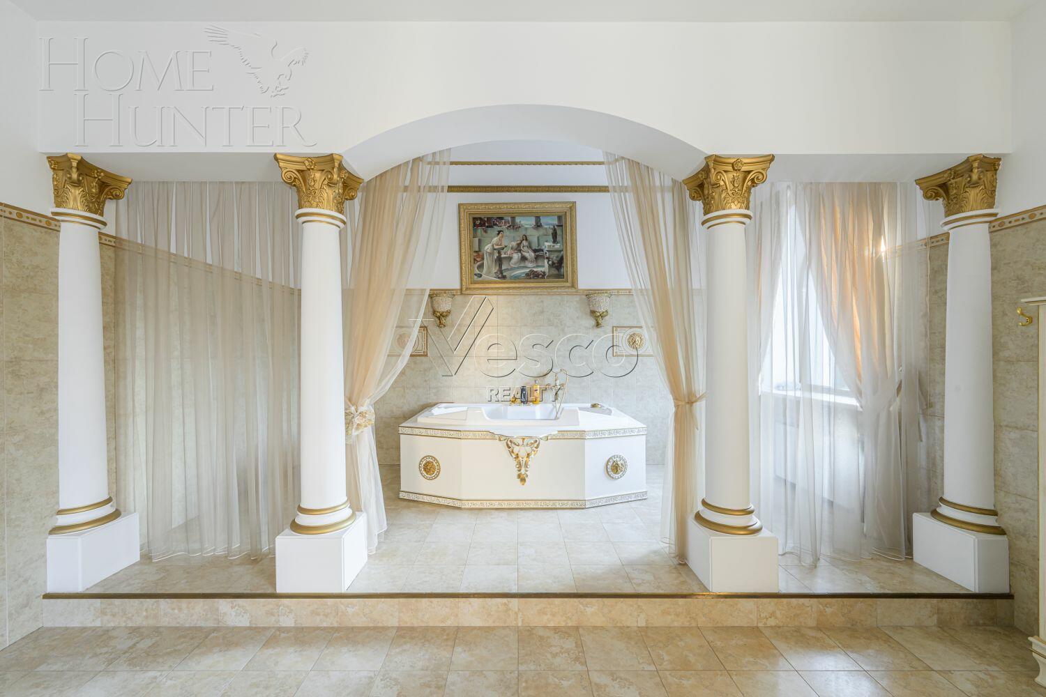 2-этажный коттедж 1 250 м² с отделкой