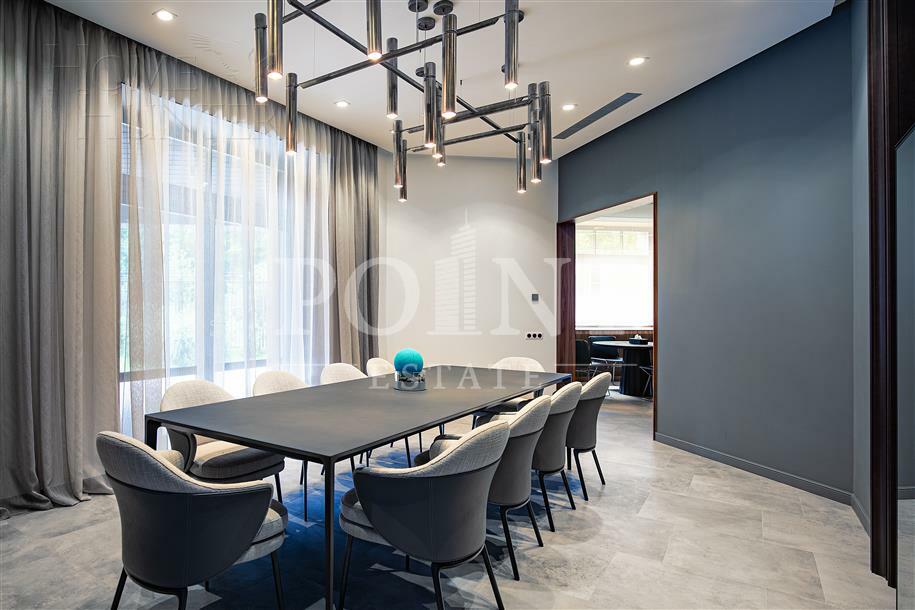 2-этажный коттедж 1 000 м² с отделкой