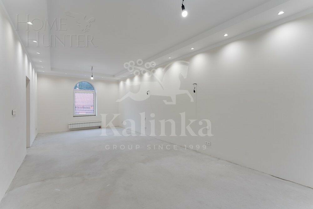 2-этажный коттедж 440 м² без отделки