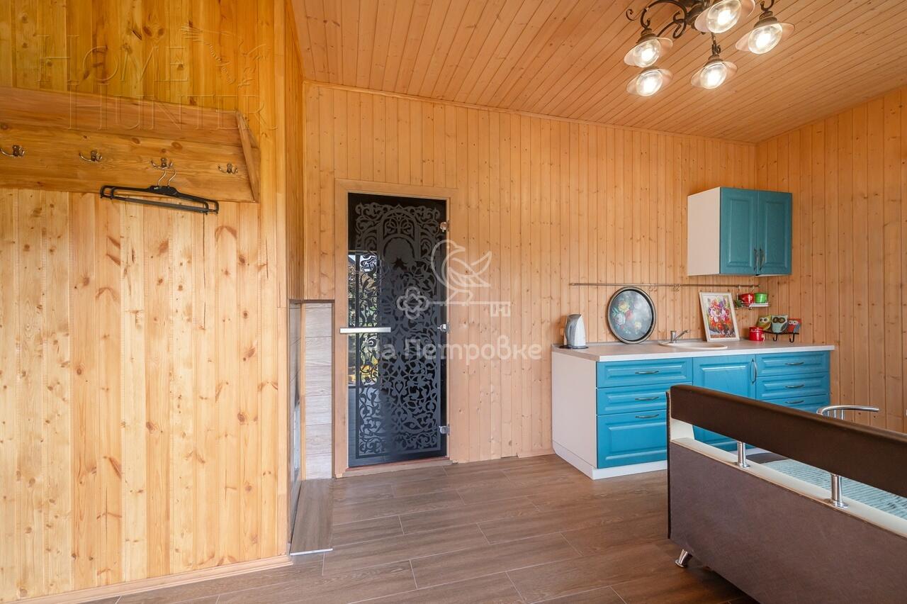 3-этажный коттедж 422 м² с отделкой