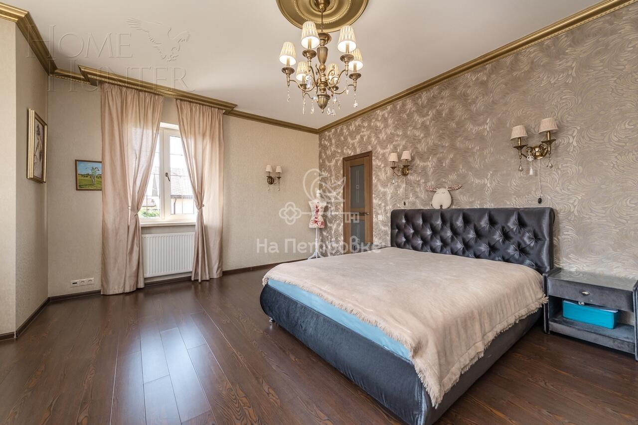 3-этажный коттедж 422 м² с отделкой