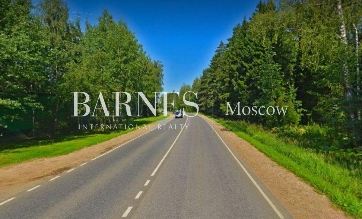 2-этажный коттедж 549 м² без отделки