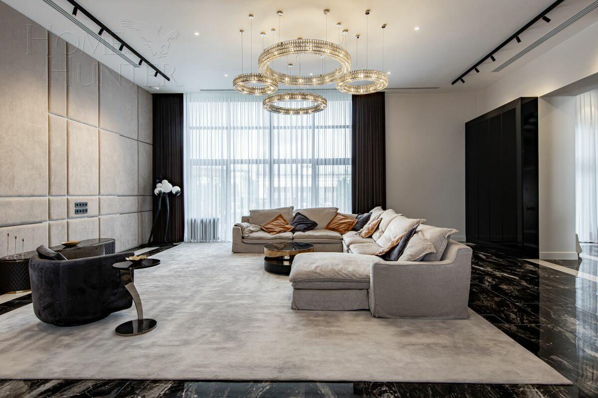 2-этажный коттедж 995 м² с отделкой