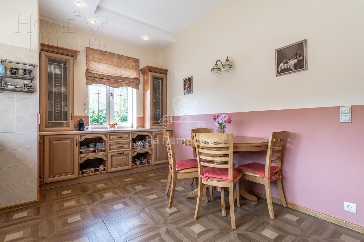 3-этажный коттедж 422 м² с отделкой