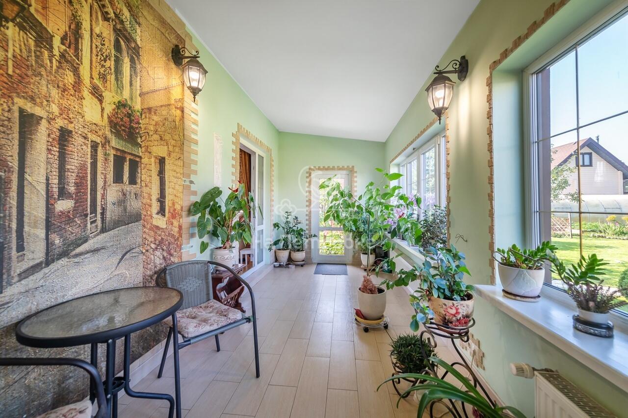 3-этажный коттедж 422 м² с отделкой