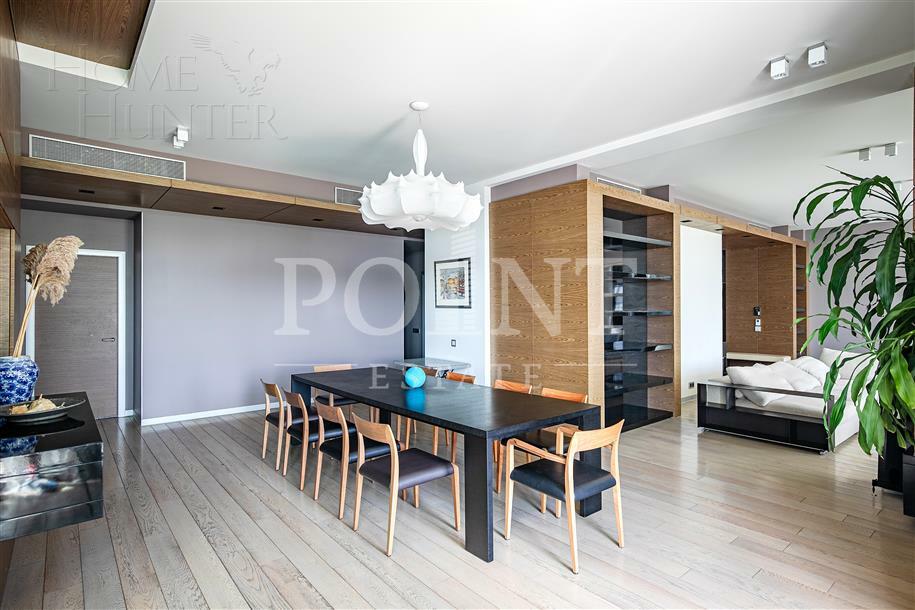 7-КОМН. КВАРТИРА С ОТДЕЛКОЙ 330 М² НА 2 ЭТАЖЕ