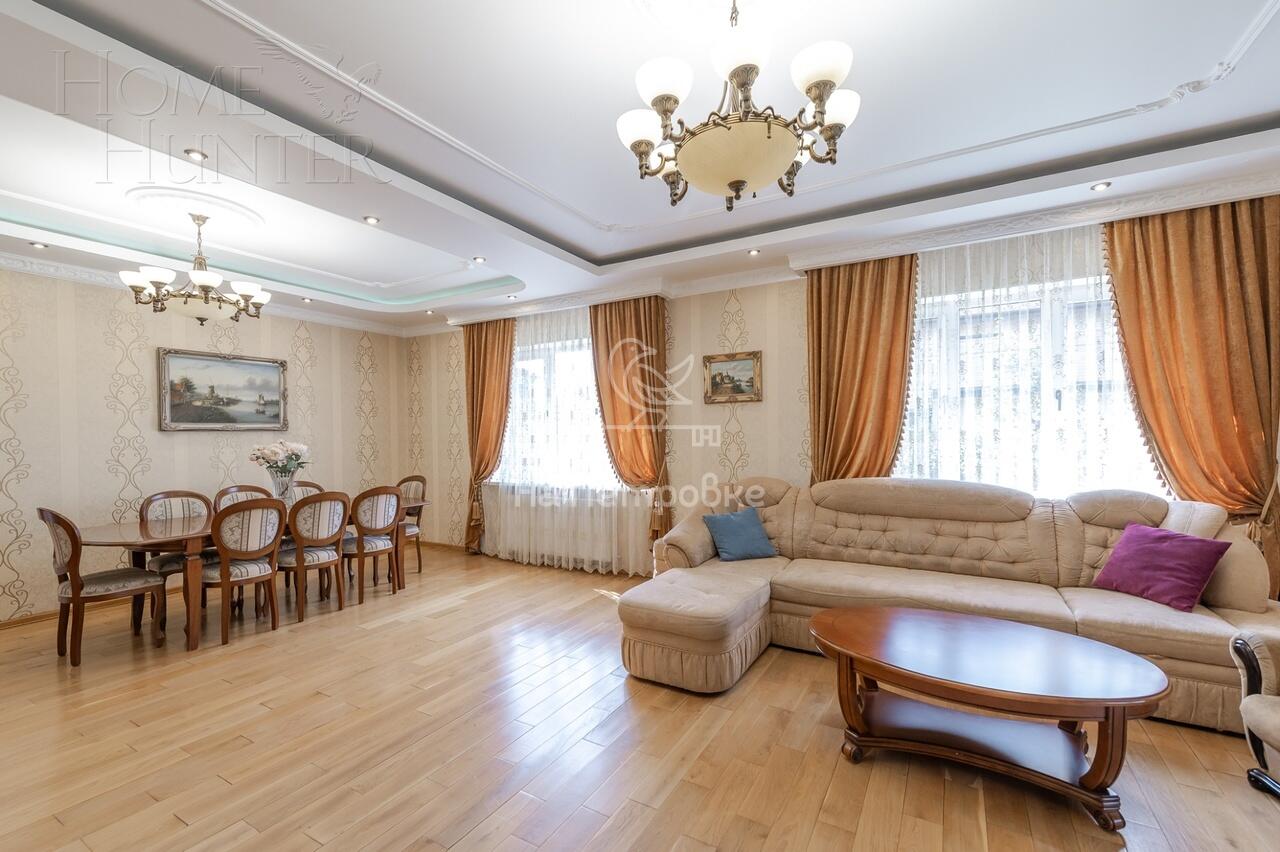 3-этажный коттедж 422 м² с отделкой