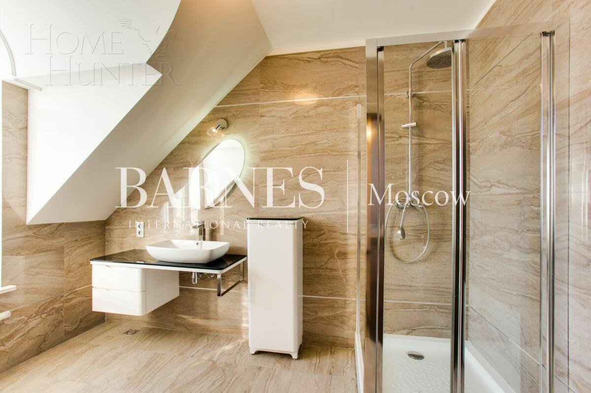 2-этажный таунхаус 213 м² с отделкой