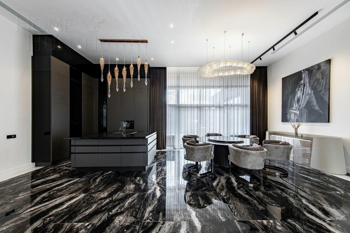 2-этажный коттедж 995 м² с отделкой