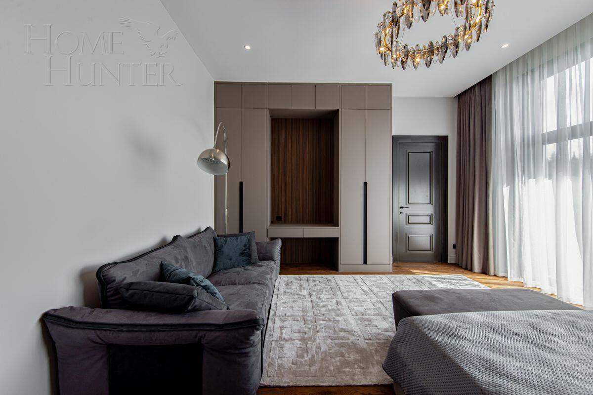 2-этажный коттедж 995 м² с отделкой