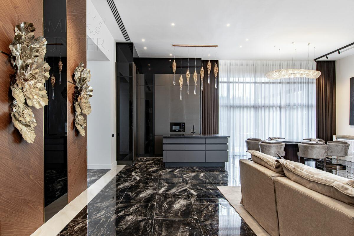 2-этажный коттедж 995 м² с отделкой