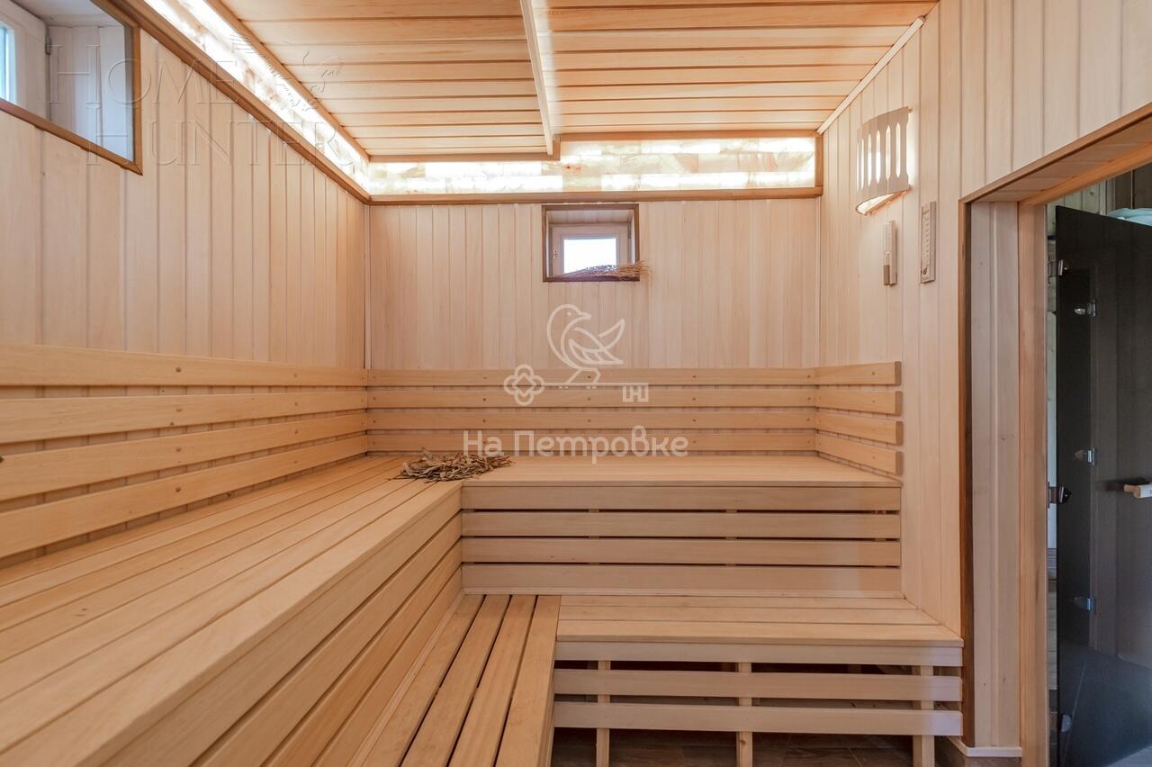 3-этажный коттедж 422 м² с отделкой