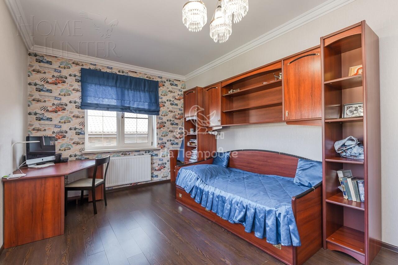 3-этажный коттедж 422 м² с отделкой