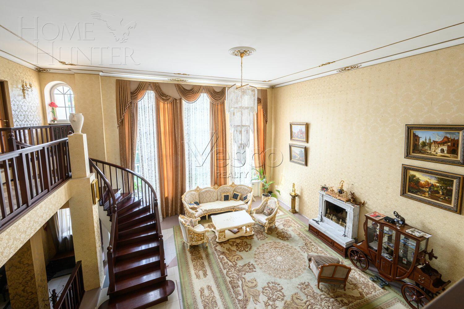 2-этажный коттедж 1 250 м² с отделкой