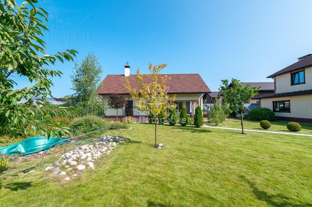 3-этажный коттедж 422 м² с отделкой