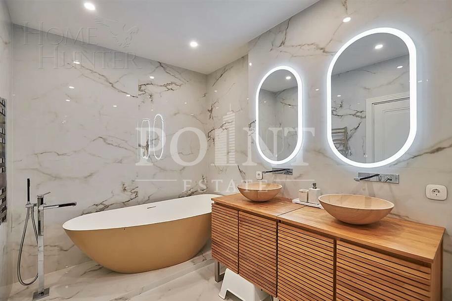 3-этажный таунхаус 264 м² с отделкой