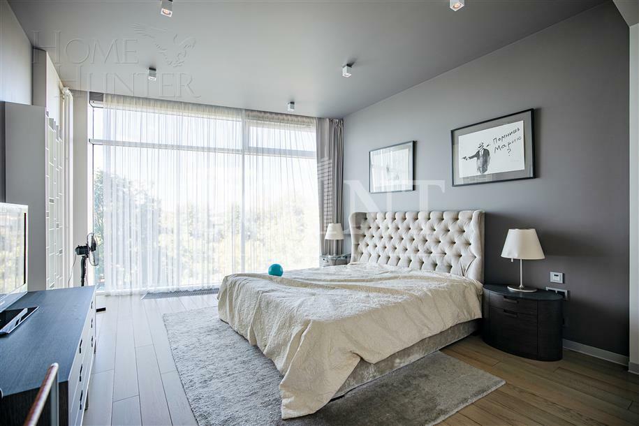 7-КОМН. КВАРТИРА С ОТДЕЛКОЙ 330 М² НА 2 ЭТАЖЕ