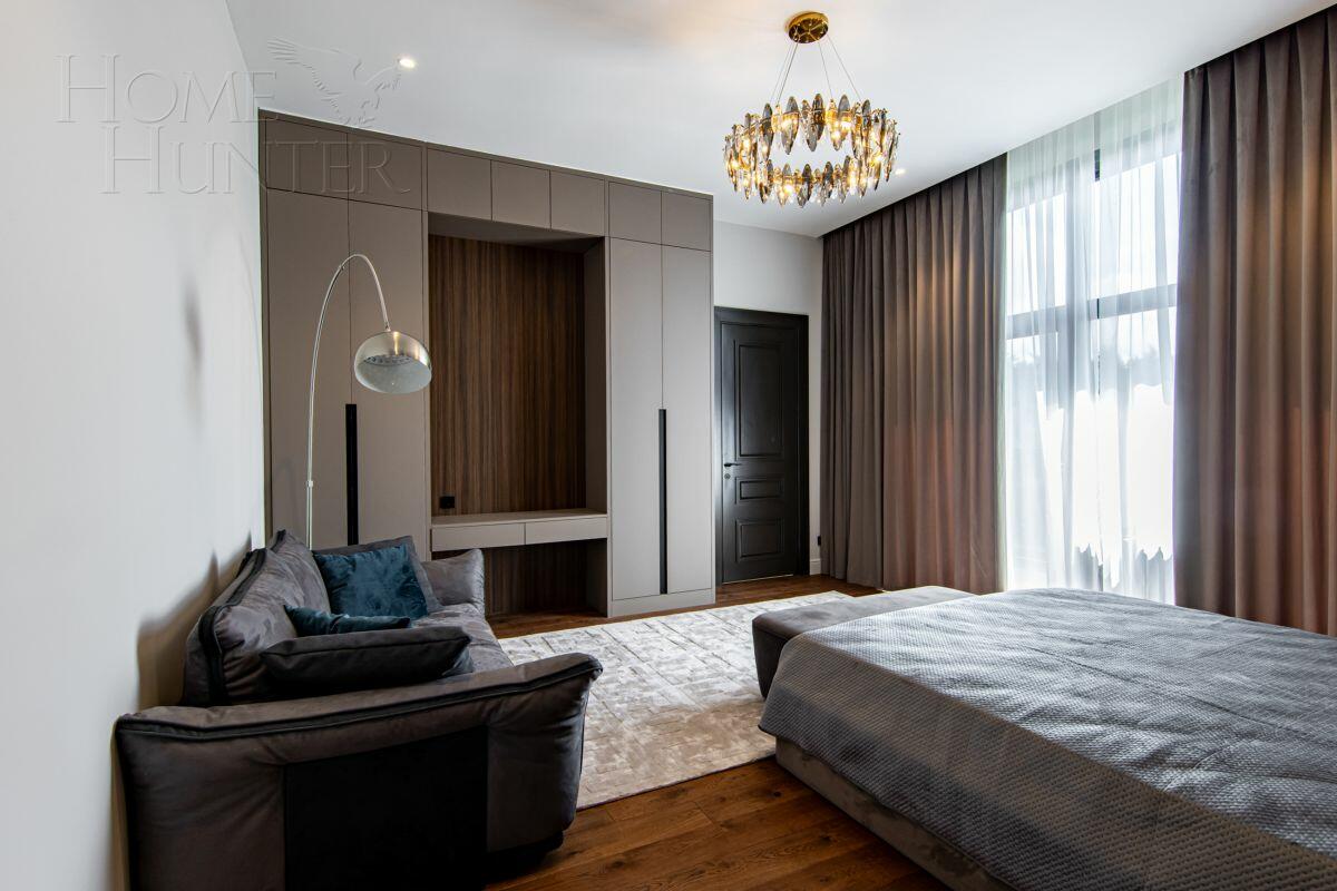 2-этажный коттедж 995 м² с отделкой