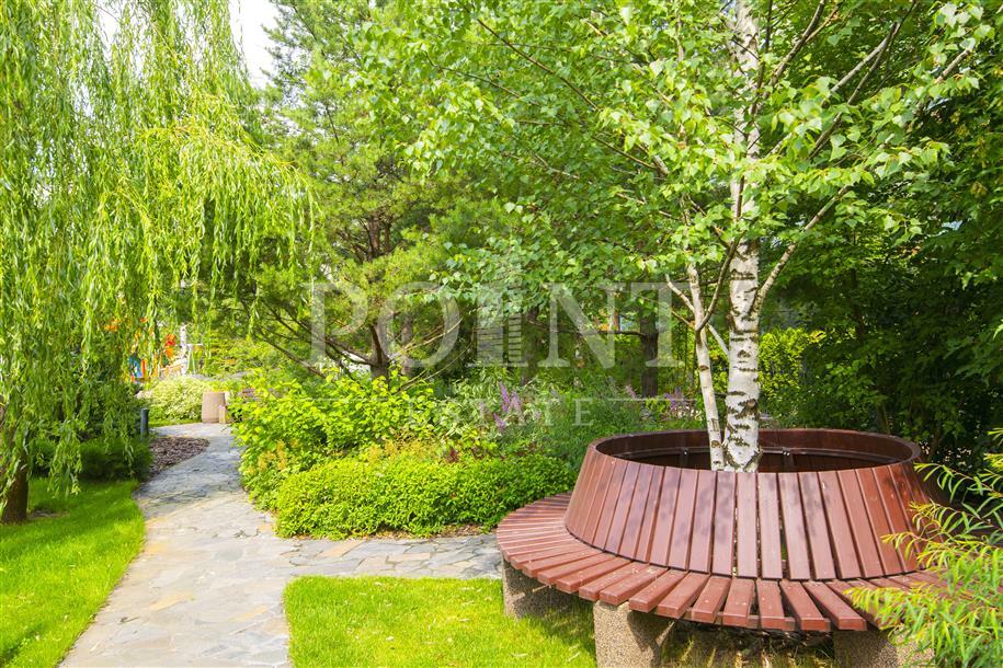 3-этажный таунхаус 240 м² без отделки