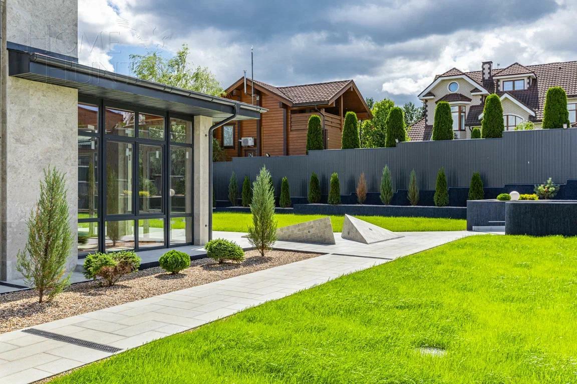 2-этажный коттедж 460 м² без отделки