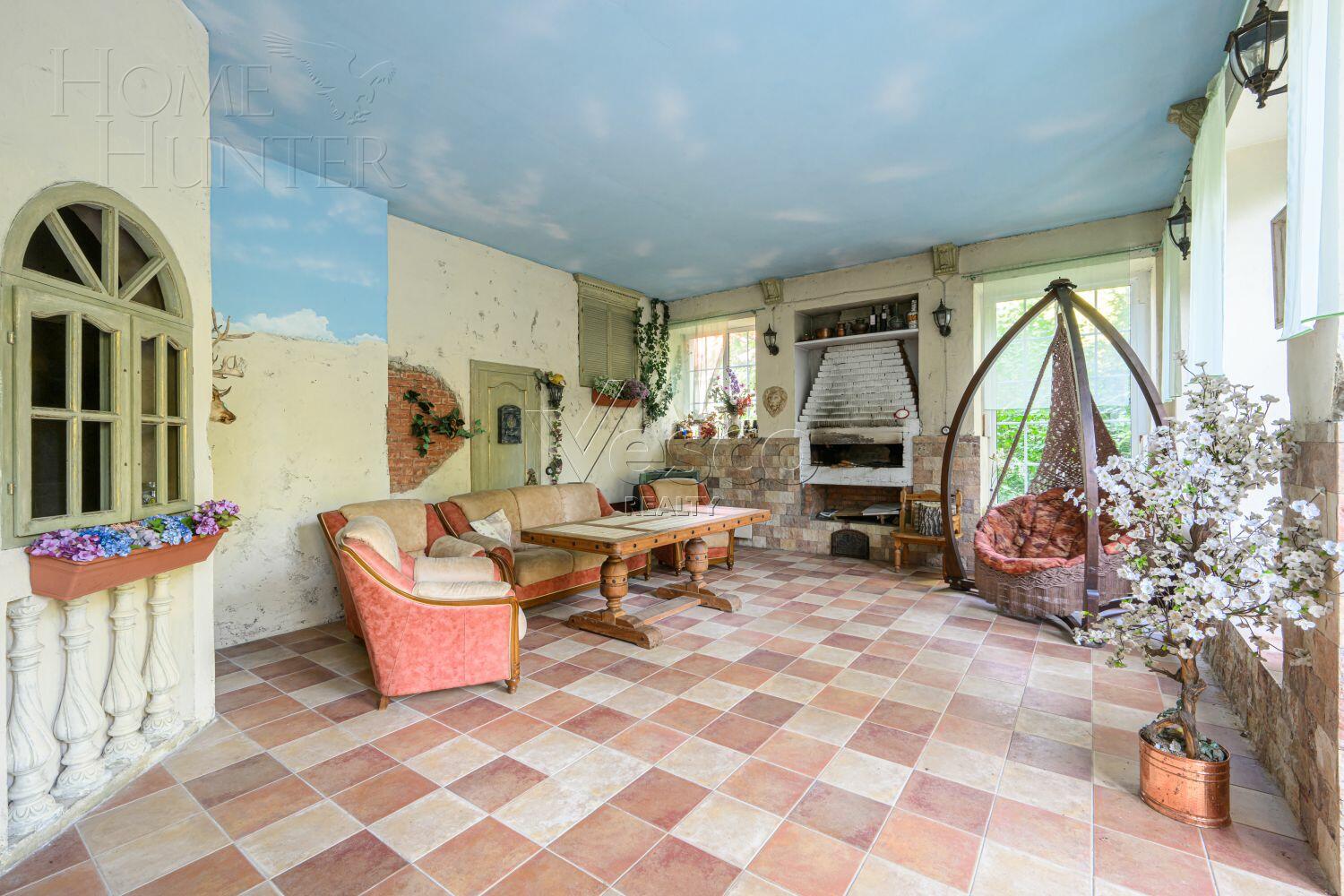 2-этажный коттедж 1 250 м² с отделкой