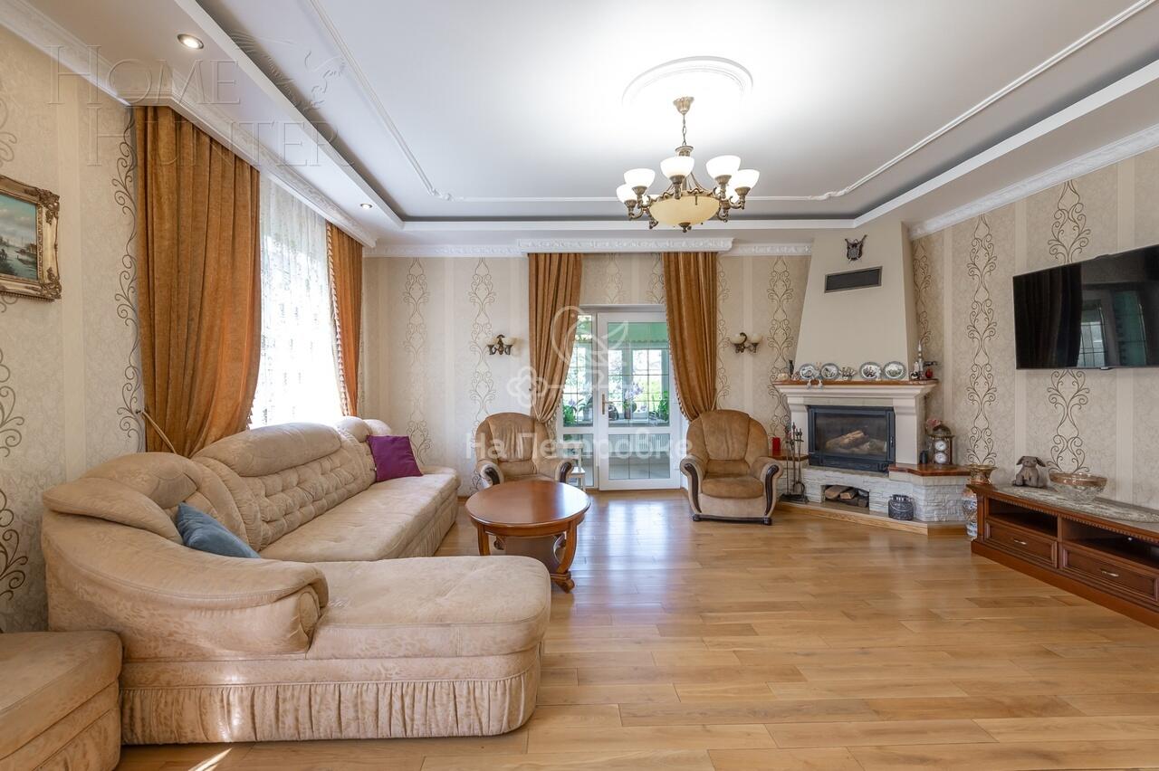 3-этажный коттедж 422 м² с отделкой