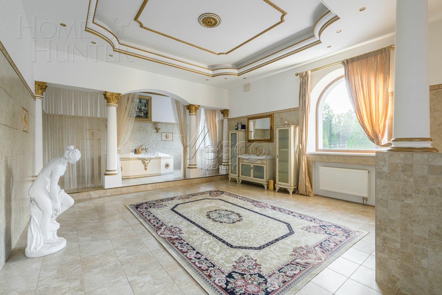 2-этажный коттедж 1 250 м² с отделкой