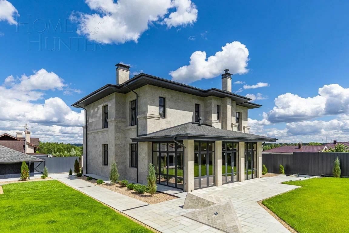 2-этажный коттедж 460 м² без отделки