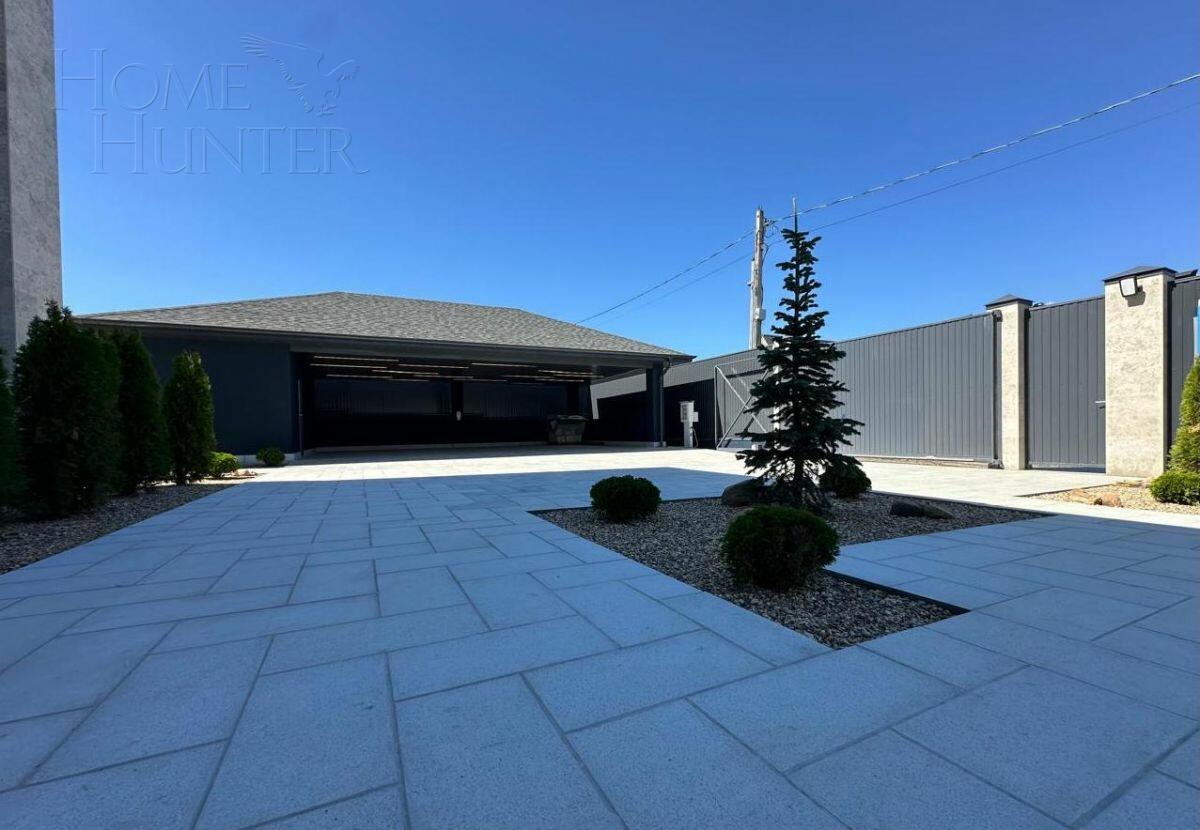 2-этажный коттедж 460 м² без отделки