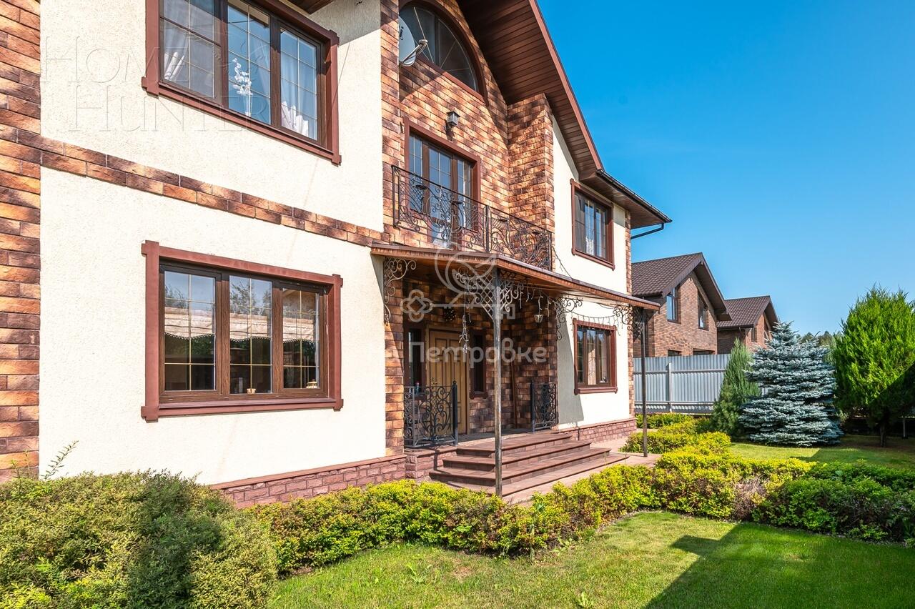 3-этажный коттедж 422 м² с отделкой