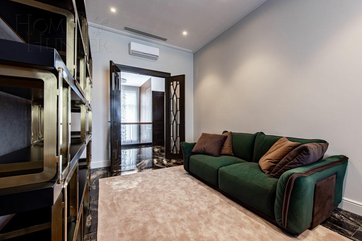 2-этажный коттедж 995 м² с отделкой