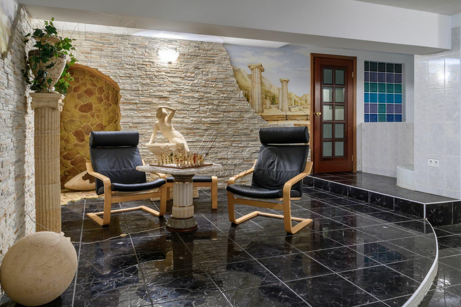 2-этажный коттедж 1 250 м² с отделкой