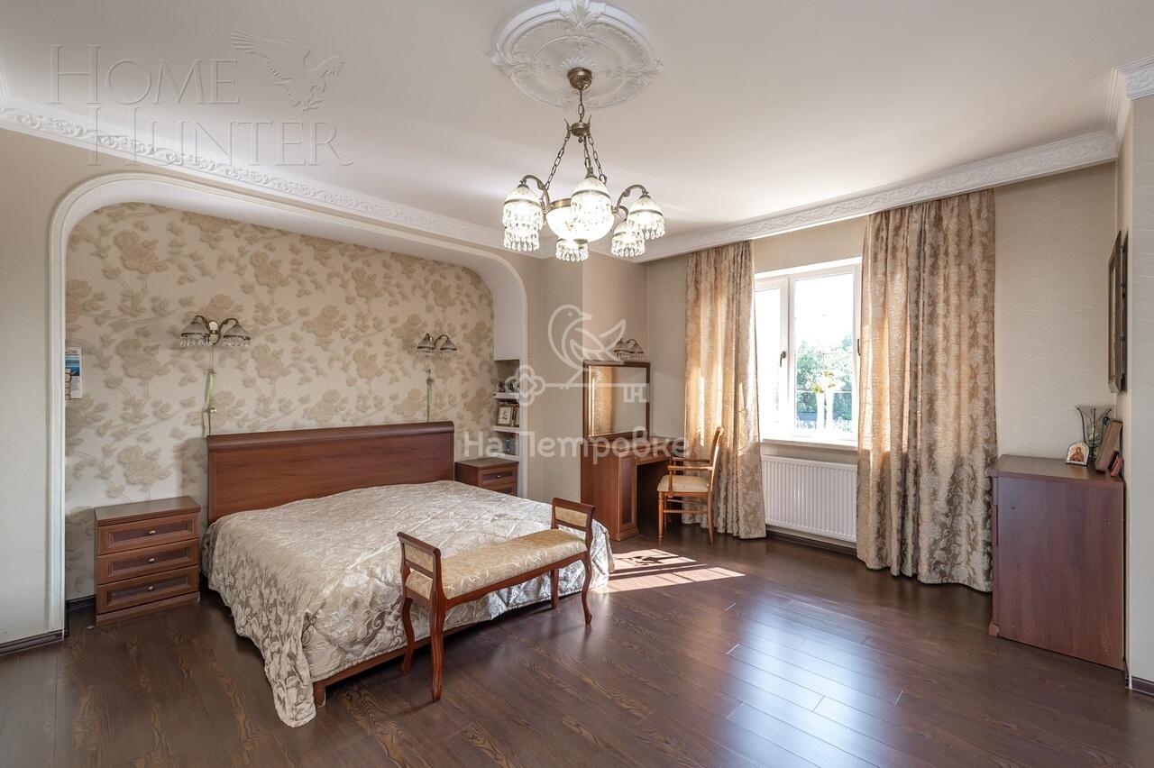 3-этажный коттедж 422 м² с отделкой