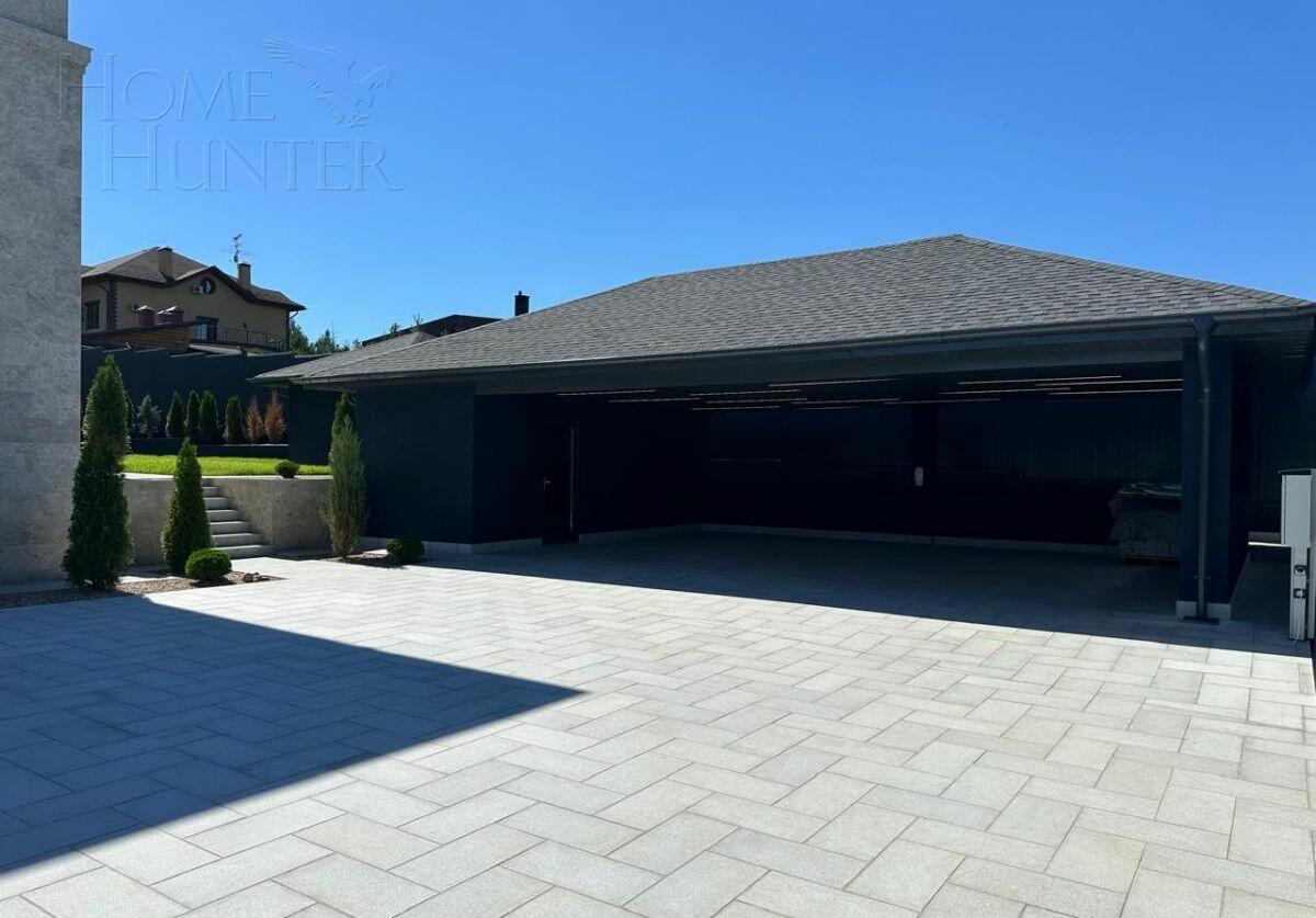 2-этажный коттедж 460 м² без отделки