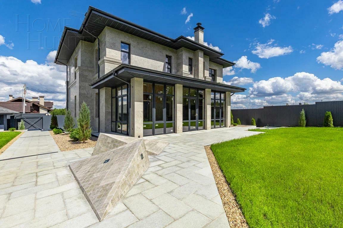 2-этажный коттедж 460 м² без отделки