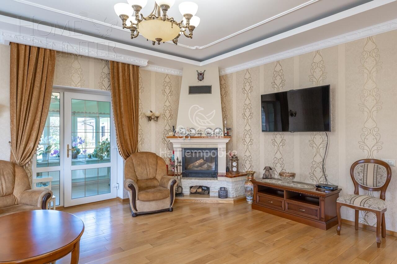 3-этажный коттедж 422 м² с отделкой