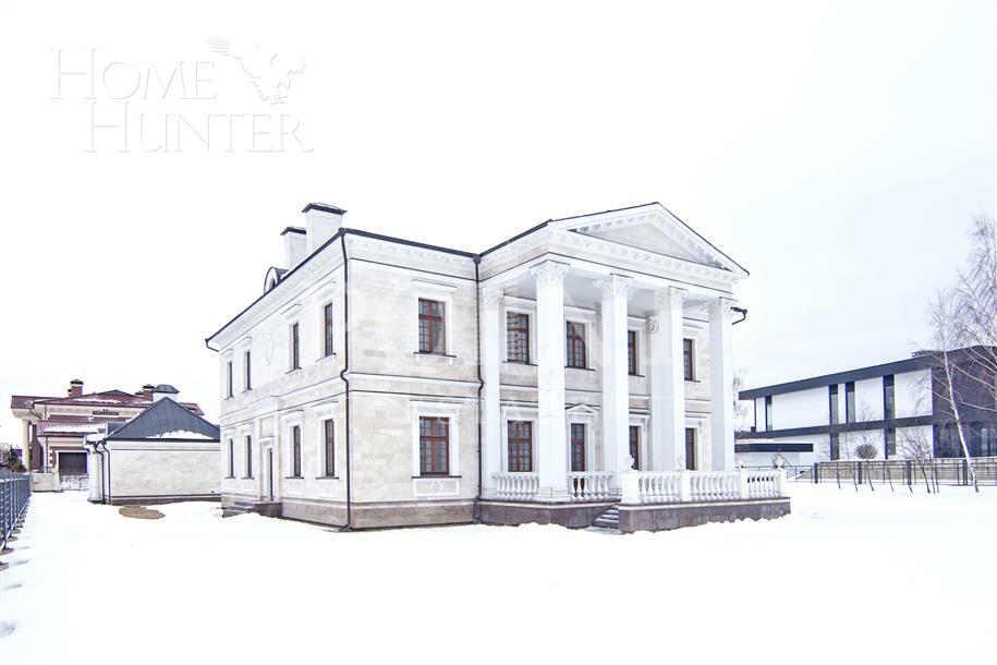 2-этажный коттедж 889 м² без отделки