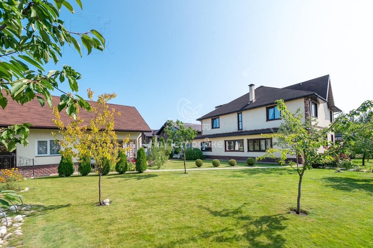 3-этажный коттедж 422 м² с отделкой