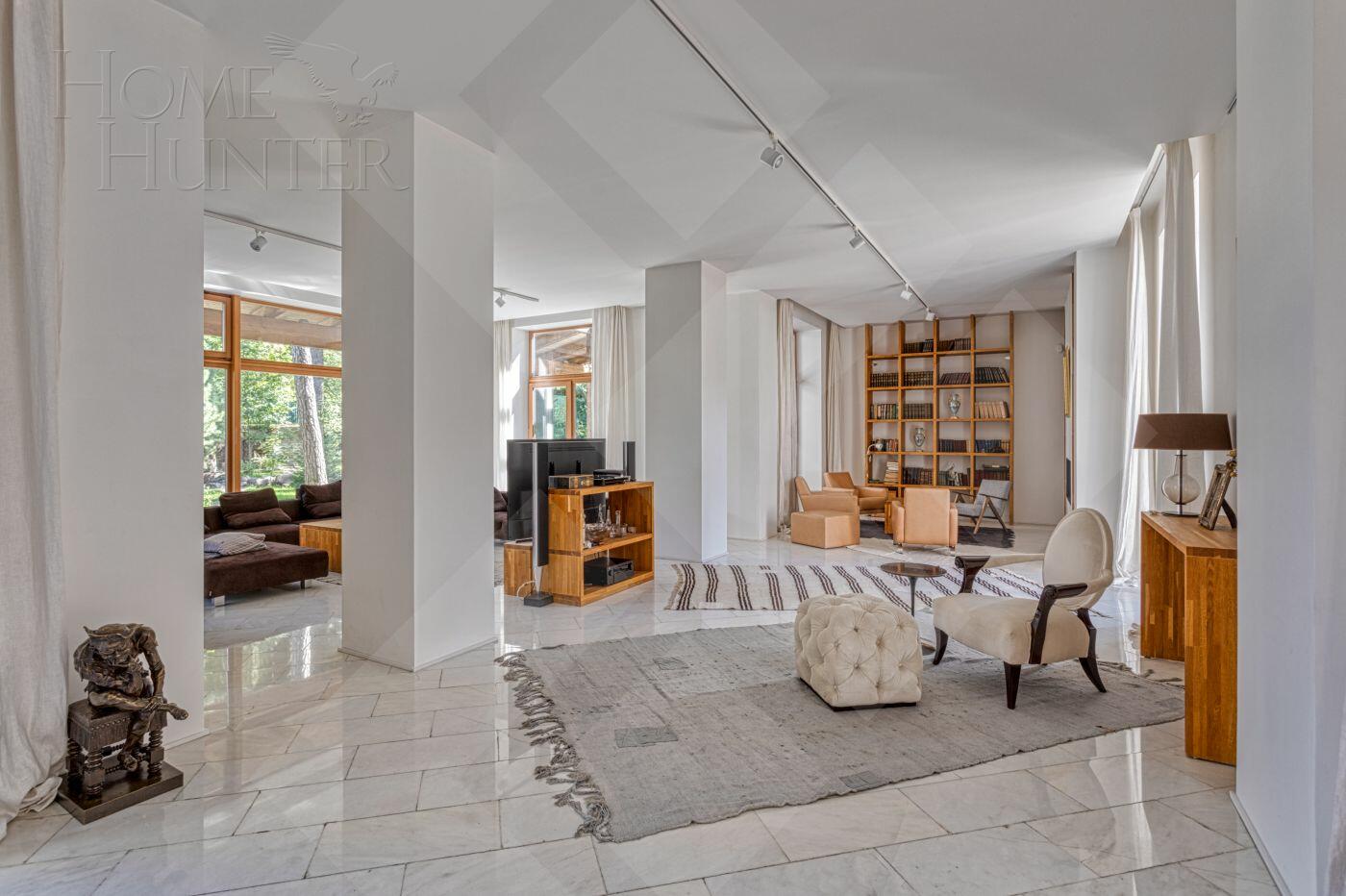 2-этажный коттедж 487.9 м² с отделкой