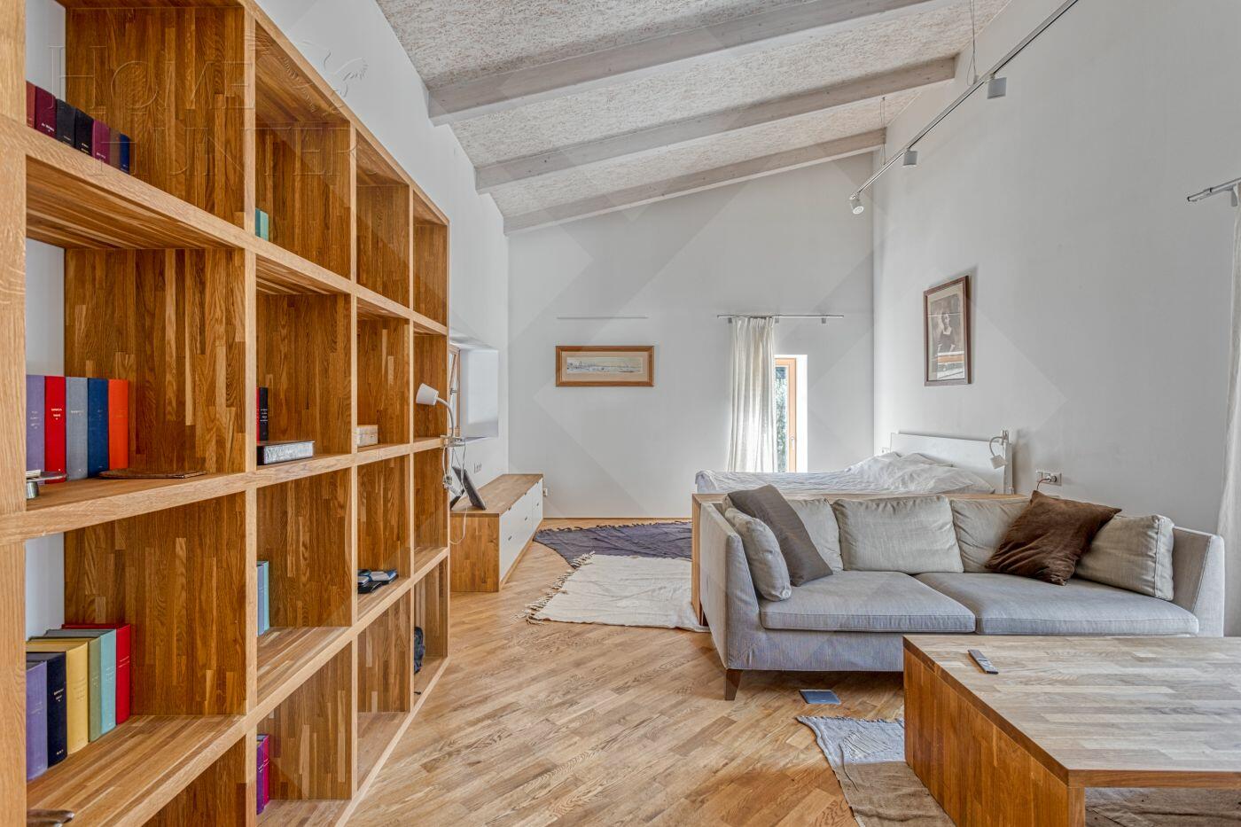 2-этажный коттедж 487.9 м² с отделкой