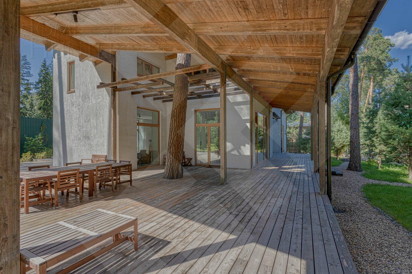 2-этажный коттедж 487.9 м² с отделкой