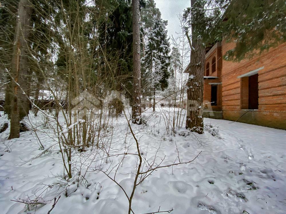 2-этажный коттедж 800 м² без отделки