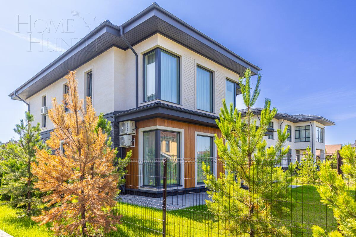 2-этажный коттедж 241 м² без отделки